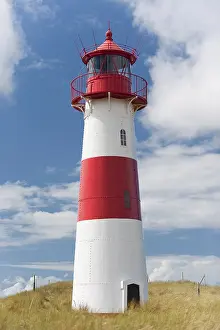 Blue Sky Lighthouse Drucke: Lighthouse with blue sky at Ellenbogen