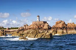 Brittany France Coastline Drucke: Lighthouse on the Ile de Brehat
