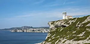 Steep Coastline Photography Drucke: Lighthouse by the steep coast, chalk cliffs