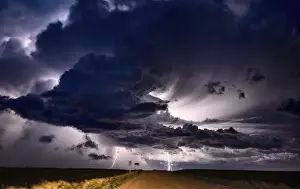 Bad Weather Forecast Canada Drucke: Lightning Storm Clouds Canada Saskatchewan Dramatic Summer