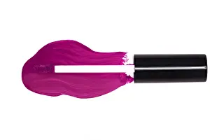 Glamour Beauty Accessories Drucke: Liquid lipstick isolate on a white background
