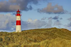 North Sea Island Dune Drucke: The Lister lighthouse at Ellenbogen