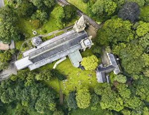 Wales Drucke: Von oben über die Llandaff-Kathedrale aus einem Drohnen.