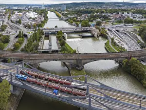 Stuttgart 21 Project Drucke: Load test on the Neckar Bridge