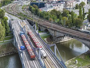 Stuttgart 21 Project Drucke: Load test on the Neckar Bridge