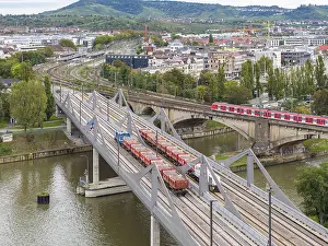 German Railway Infrastructure Drucke: Load test on the Neckar Bridge