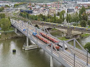 German Railway Infrastructure Drucke: Load test on the Neckar Bridge