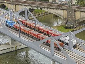 Stuttgart 21 Project Drucke: Load test on the Neckar Bridge