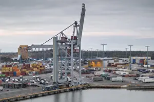 Uninhabited Harbour Drucke: Loading crane, port facility, container loading