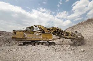 No People Construction Site Drucke: Loading a large lorry building material