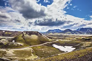 Uninhabited Countryside Scenes Drucke: The magic of summer in Iceland