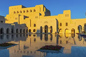 Arabian Peninsula Photography Drucke: The main square in front of the Royal Opera in the evening light