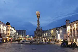 Bildhauerei Drucke: Marktplatz mit Trinitätssäule