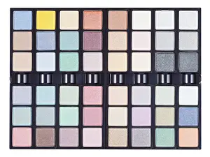 Isolated Beauty Products Drucke: Make up kits in case you take a close-up on a white background