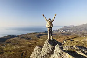 Open Air Scenery Photos Drucke: Man on the top of the mountain