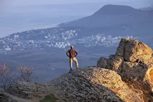 Mountain Landscape Photography Drucke: Man on the top of the mountain