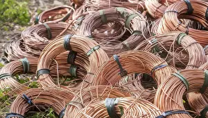 Uninhabited Industrial Facilities Drucke: Material, metal, copper, copper wire
