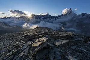 Rocky Mountain Range View Drucke: Matterhorn at sunset, Valtournenche
