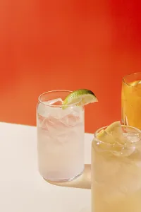 Refreshing Drinks Drucke: A selection of refreshing drinks