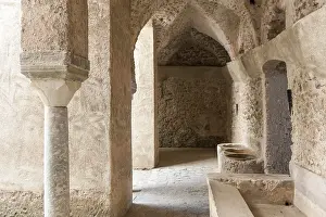 Mediterranean Sea Coastal Area Drucke: Medieval vault, corridor, column