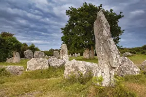 Western Europe Rock Formations Drucke: Megalithic stone rows from Kerzerho