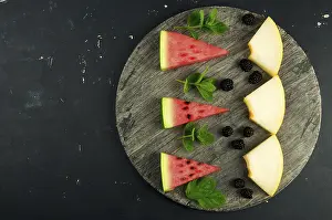 Dark Background Fruit Drucke: MELON WATERMELON BLACKBERRY AND MINT ON THE BACKGROUND