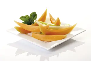Fruit Cutouts Drucke: Melon wedges on a plate