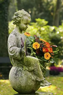 Uninhabited Places Drucke: In memory of
