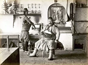 Historic Travel Photography Drucke: Men in a Cafe in Constantinople