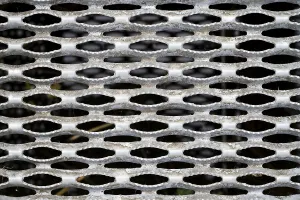 Full Format Background Image Drucke: Metal grid with pattern, full format
