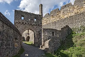 German Federal Republic Defence Work Drucke: Middle gate with gatehouse of the outer castle