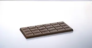 Studio Shot Dessert Drucke: Milk Chocolate tablet