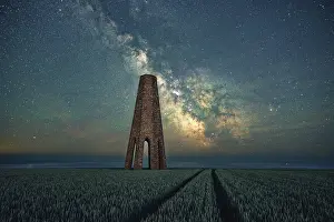 Atmospheric Night Photographs Drucke: Milky Way over The Daymark, Devon