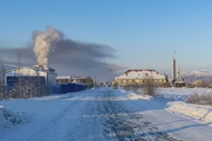 Uninhabited Towns In Russia Drucke: Mining town Ust-Nera. Road of Bones