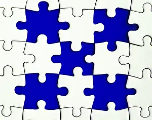 Missing Jigsaw Puzzle Drucke: Missing jigsaw puzzle on blue background with customizable space for text or ideas
