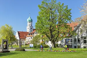 Defensive Work Central Europe Drucke: Moated castle peninsula with St