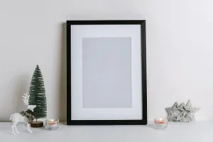 Christmas Composition Drucke: Mock up frame with Christmas decorations