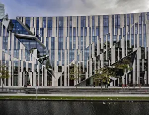 Dusseldorf Office Building Drucke: Modern architecture, Ko-Bogen