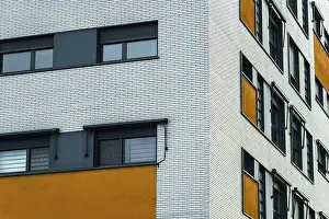 Contemporary Architectural Style Images Drucke: A modern building facade with a distinct design