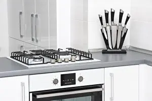 Black And White Interior Drucke: Modern white and black kitchen