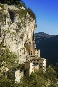 Southern Europe Pilgrimage Site Drucke: Monastery on a slope in a gorge