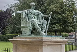 Bildhauerei Drucke: Der Konstantin den Großen Monument vor York Minster, York, England.