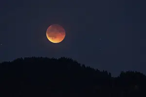 Lunar Eclipse Germany Drucke: Full moon, blood moon, lunar eclipse
