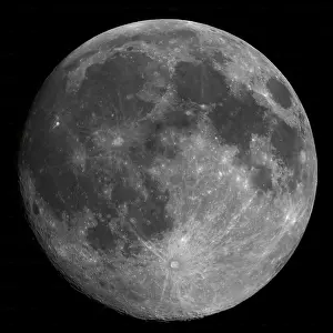 Dark Sky Astronomy Drucke: Full moon seen with telescope