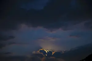 Lugano Night Sky Drucke: Moonlight in Cloudscape at Night in Lugano