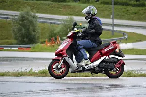 Road Safety Training Drucke: Moped riding technique training on the practice area