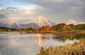 Teton Range Landscape Drucke: Mount Moran reflected in Snake River