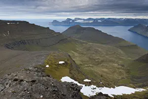 Mountain View From Above Drucke: Mountain landscape in the evening light