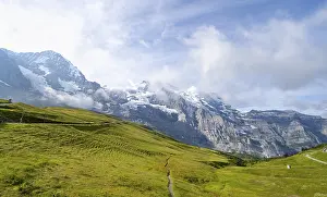 High Mountain Range Switzerland Drucke: Mountain landscape with peaks Eiger