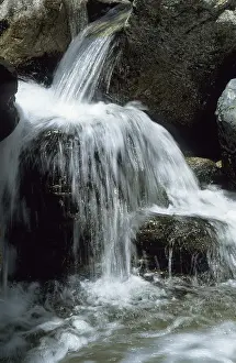 Clear Drinking Water Drucke: Mountain stream on Samothraki island